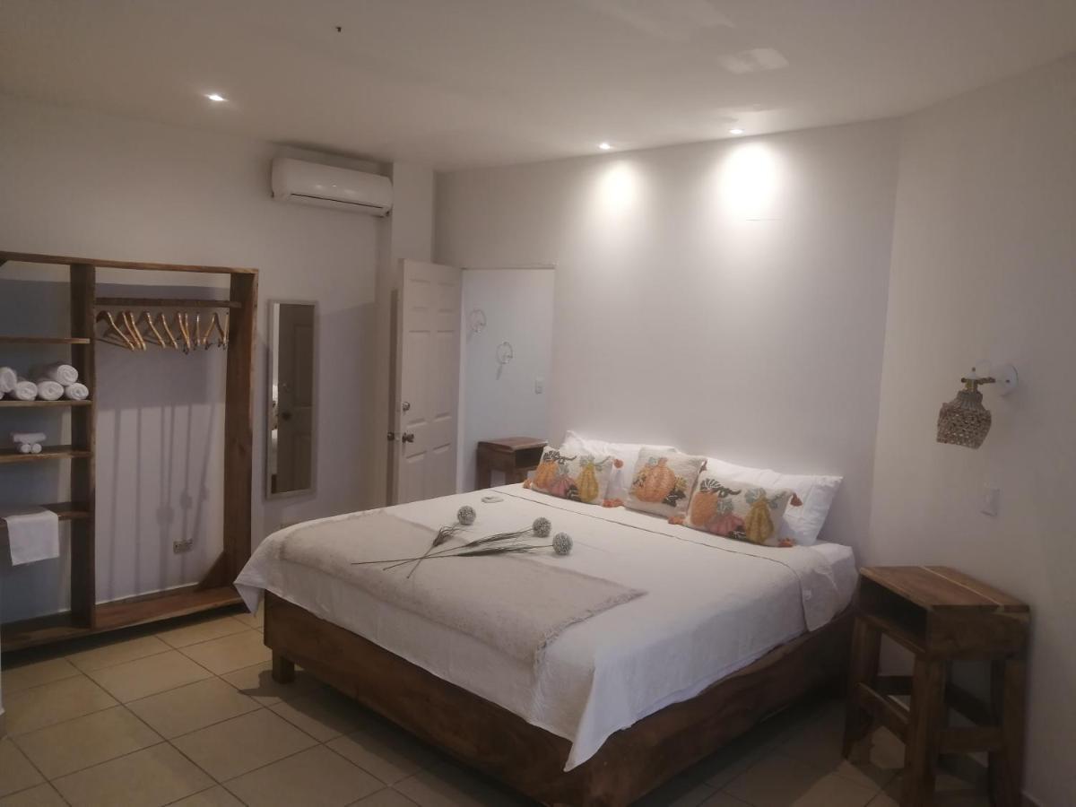 Karao -Guanacaste Airport Hotel Nacascolo Екстериор снимка